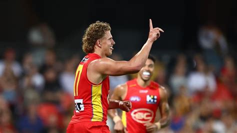 afl scores live|AFL 2024 round 24 LIVE updates: Hawthorn Hawks v North .
